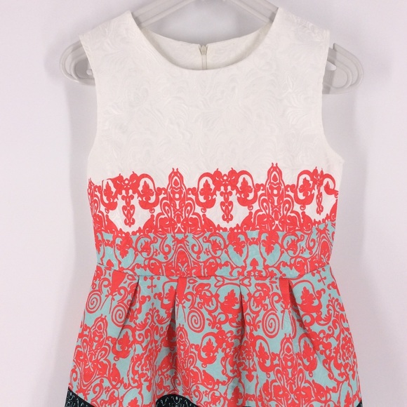 ⬇️$25 Damask Floral Abstract Festive Above… - Picture 2 of 7